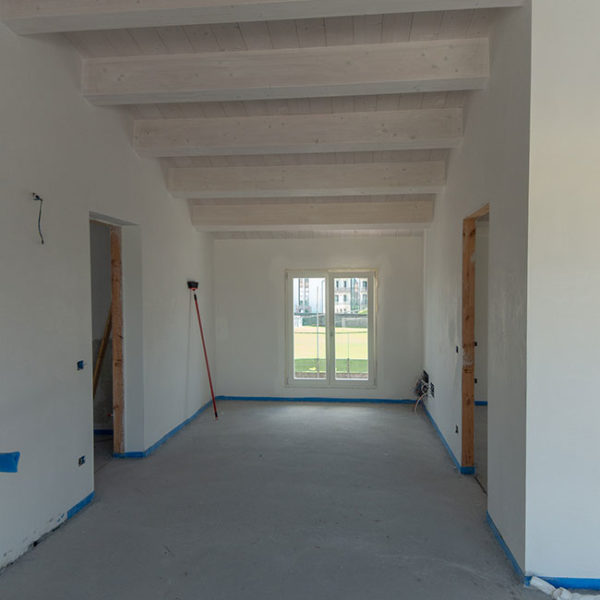 Pavimentazioni in parquet e piastrelle